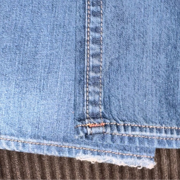 Men’s True Religion Jeans Size 38x32 - Picture 4 of 8